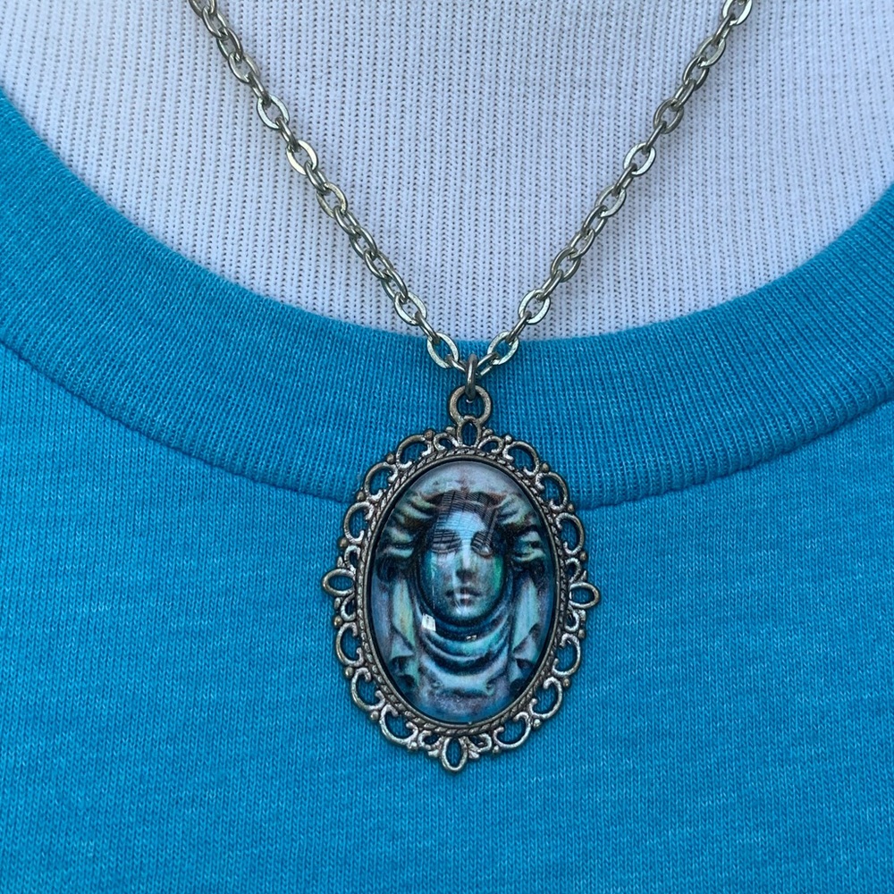 Madam Leota Haunted Mansion Walt Disney World necklace
